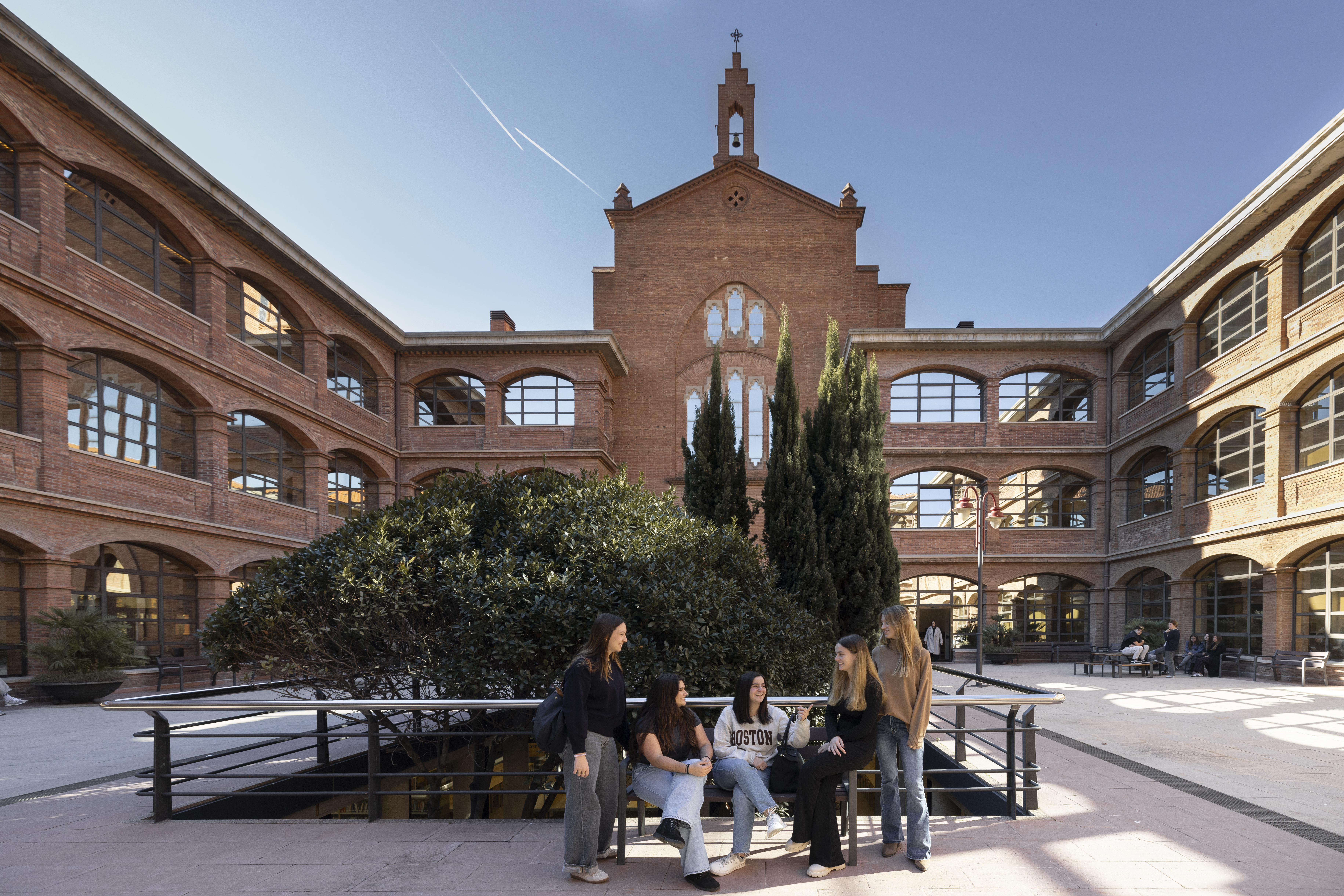 Autoinforme de Acreditación del Máster universitario en Logística y Comercio Internacional y Máster universitario en Derecho Marítimo 