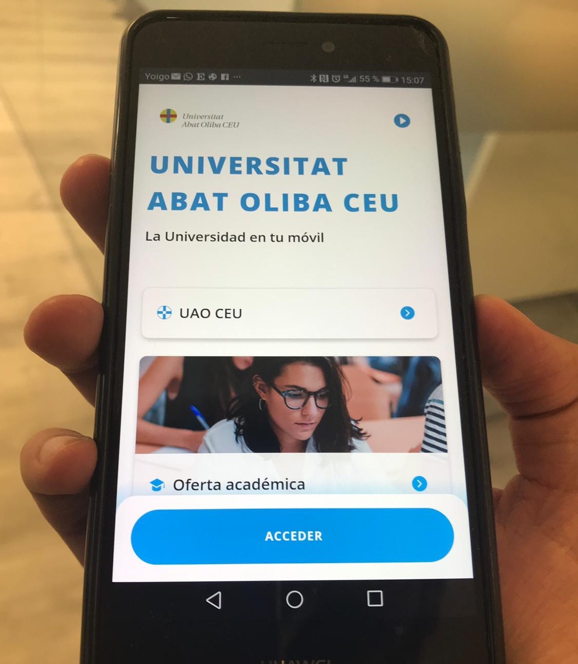 Redisseny de l'app UAO CEU: dinamisme i usabilitat